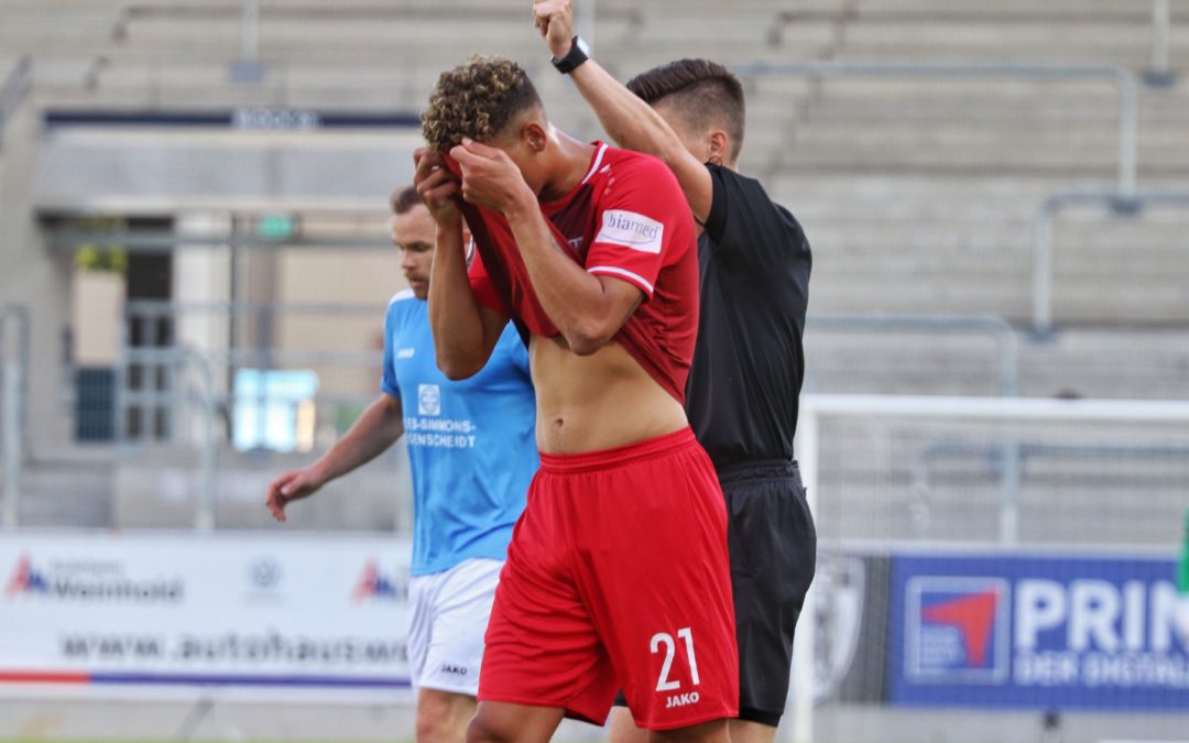 Herber Rückschlag in Chemnitz: Eigentor bringt späte 0:1-Niederlage