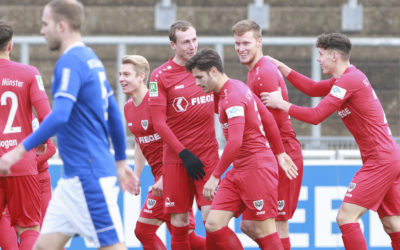 3:2-Testspielsieg auf Schalke: Überzeugender Auftritt in Durchgang eins