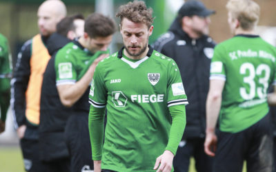 Kapitän Julian Schauerte geht von Bord