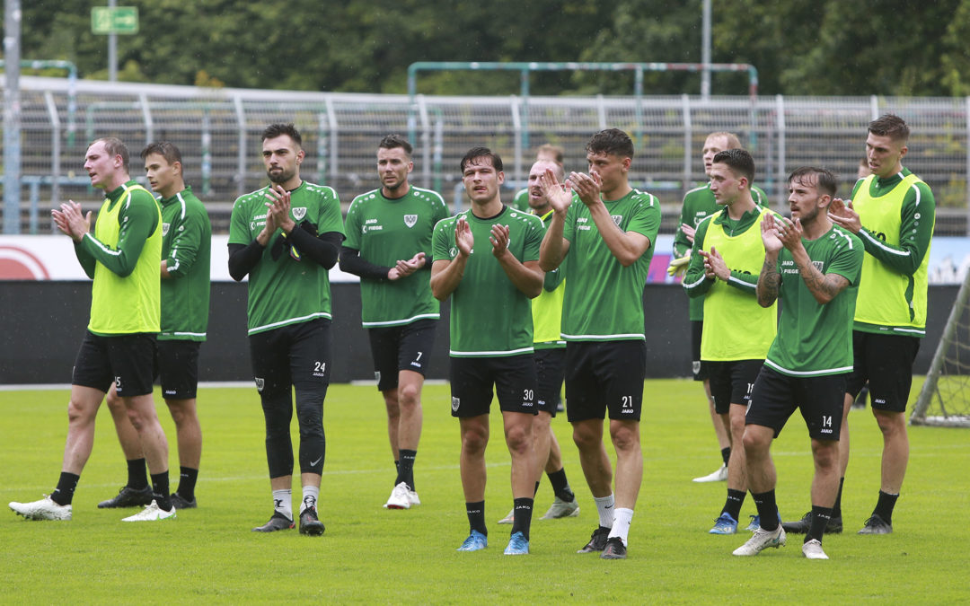 Bilder vom Trainingsauftakt im Preußenstadion