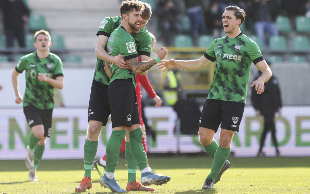 Zwei Doppelpacker beim 4:0-Heimsieg gegen den SV Straelen