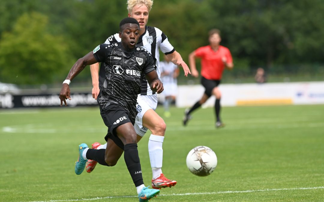 In Unterzahl: 1:2-Niederlage gegen Heracles Almelo