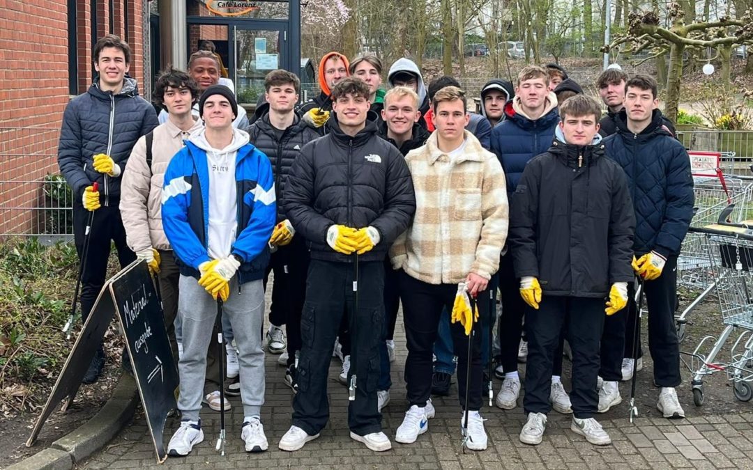 U19-YOUNGSTARS beteiligen sich an der Aktion „Berg Fidel räumt auf“