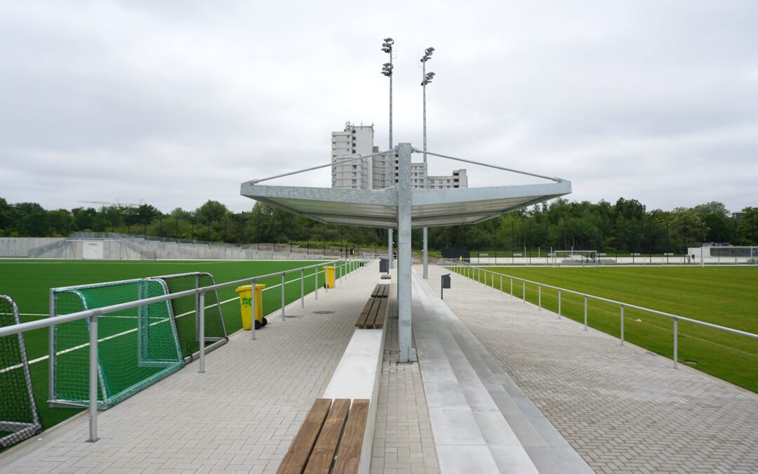 Ein Blick auf die neuen Trainingsplätze am Sportpark Berg Fidel