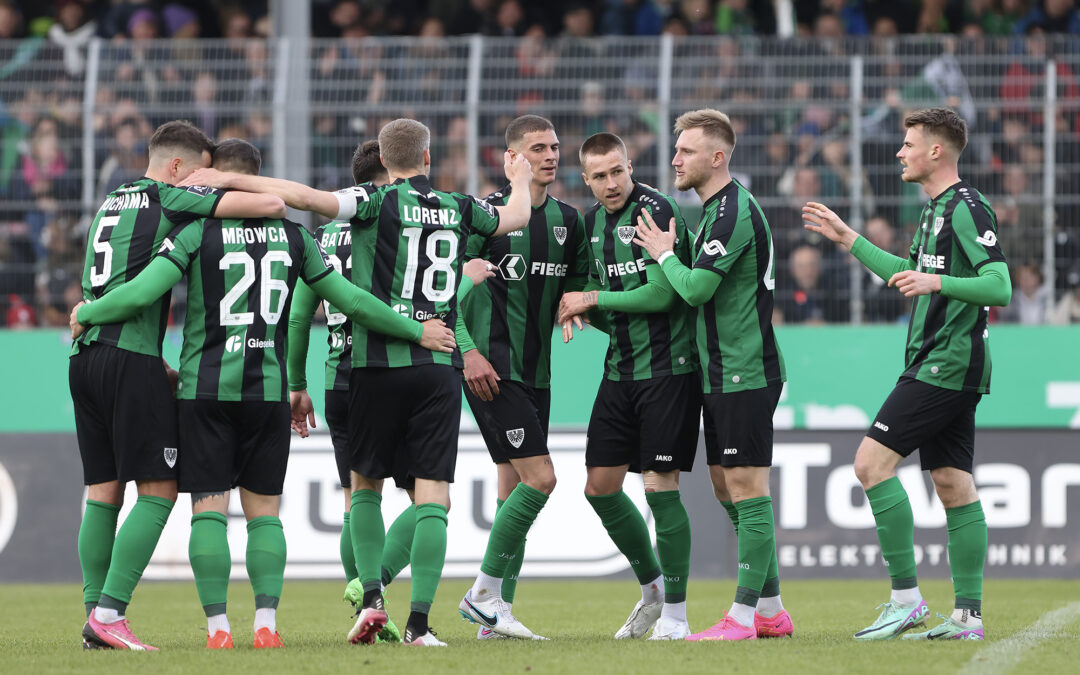 Fehler der Gäste bestraft: 2:0-Heimsieg gegen Freiburg II