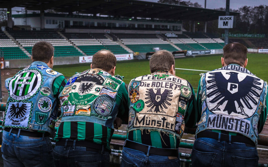 Ältester Fanclub: Die Adler ’79 feiern 45-jähriges Jubiläum