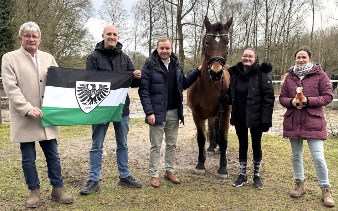 Fangemeinschaft spendet 6.500 Euro an Heilpädagogisches Förderprojekt