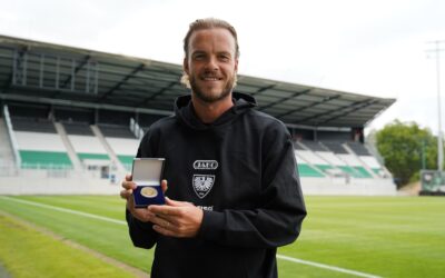 Adlerträger zurück in Münster – Tor des Monats-Medaille