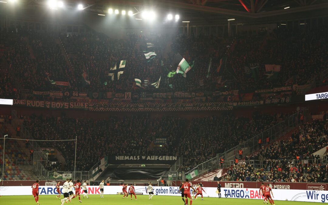 „Immer noch ein Brett“ – 6.500 Adlerträger sorgen für deutschlandweite Rekordkulisse 