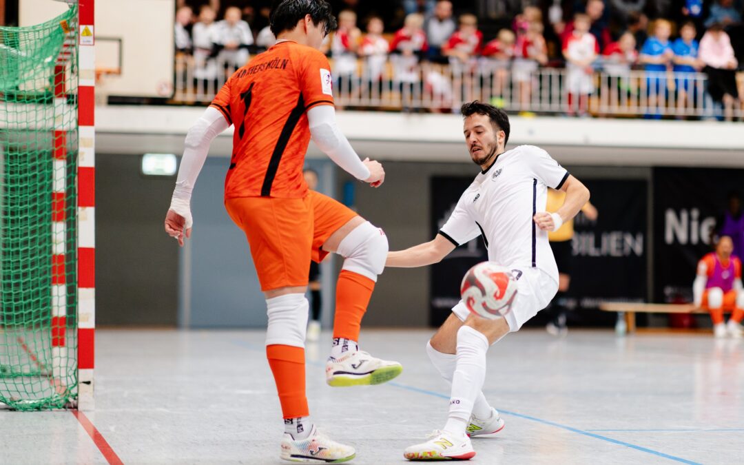 Futsalerinnen und Futsaler blicken auf ein dramatisches Wochenende zurück 