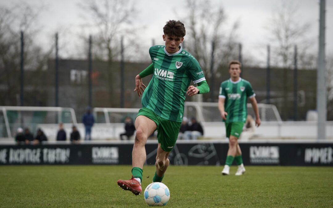 U19 gewinnt knapp, U13 siegt im Offensivspektakel bei Gladbach – Pokalspiele am Mittwoch