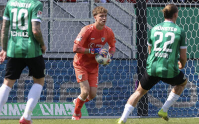 Johannes Schenk wird an SK Beveren verliehen