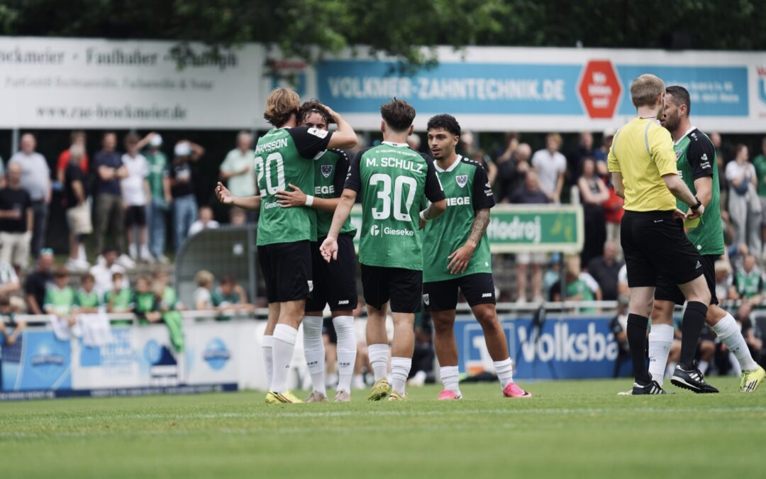 Adlerträger x Kickers Emden am Helker Berg