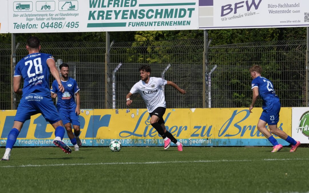 Adlerträger testen unter Ausschluss der Öffentlichkeit gegen Hannover 96